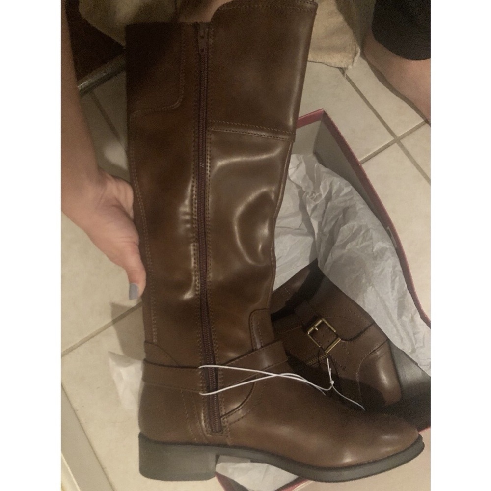 NEW Merona Brown Faux Leather Boots